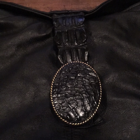 Oversized real crocodile !🔥 - Picture 2 of 8